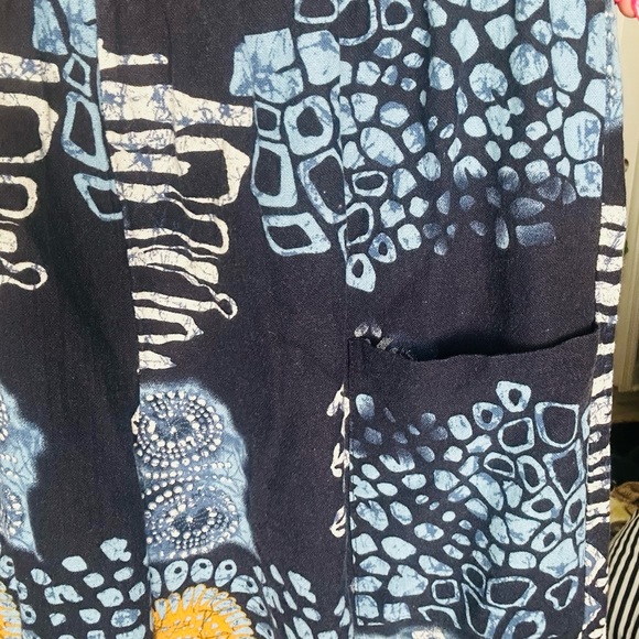 Chic Blue Patterned Pants - Picture 3 of 5